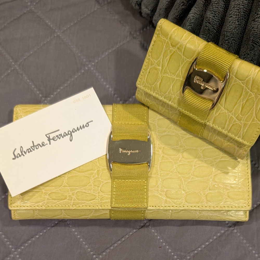 Salvatore Ferragamo Yellow Croc-Embossed Women's Bag Set